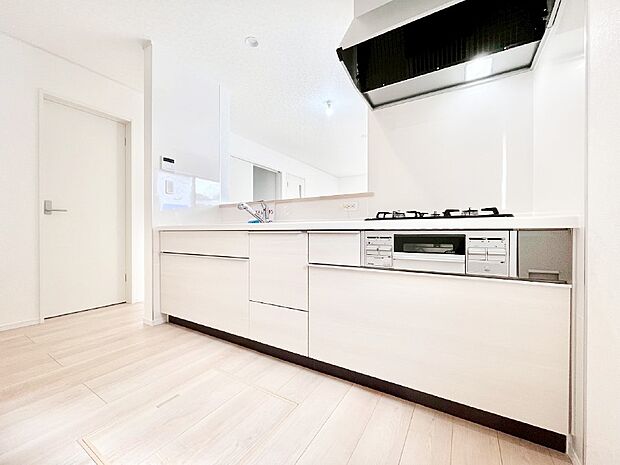 毎日使うキッチンだから、使いやすさ&お手入れのしやすさにこだわりました。