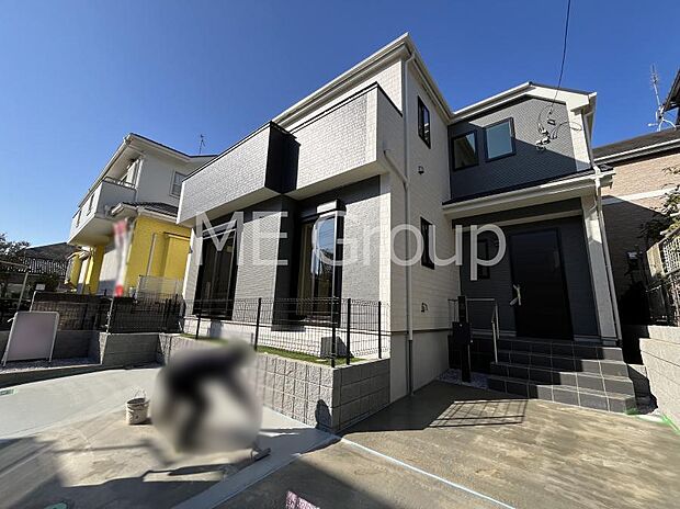 たっぷりの陽光と心地よい風が舞い込む住まい