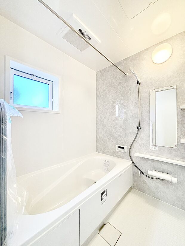 一日の疲れを癒やす大切なバスタイム。ゆっくりとお風呂を楽しんで疲れをとりたいですね！  