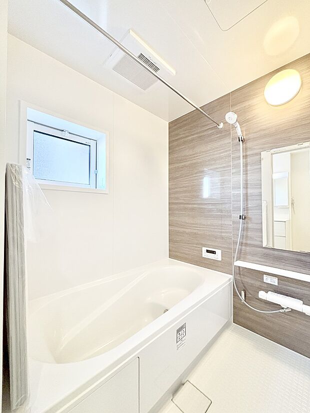 一日の疲れを癒やす大切なバスタイム。ゆっくりとお風呂を楽しんで疲れをとりたいですね！  