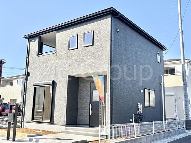 上質感あふれる外観デザイン。魅力の住まいを実現。