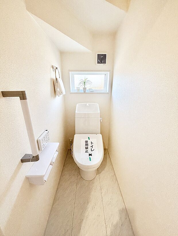 トイレは1階と2階それぞれに配置されていてとても便利です。 