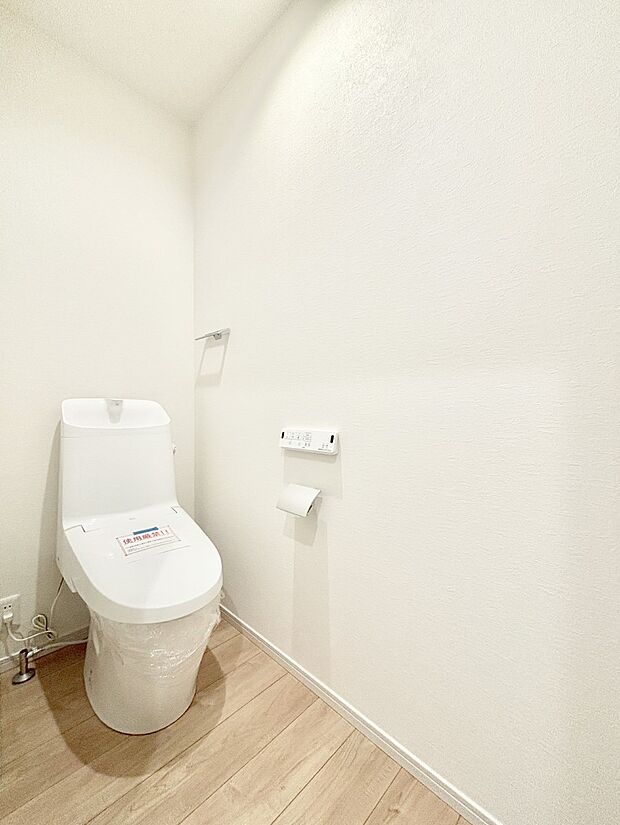 トイレは安心の2箇所！朝のバタバタも一安心です。 