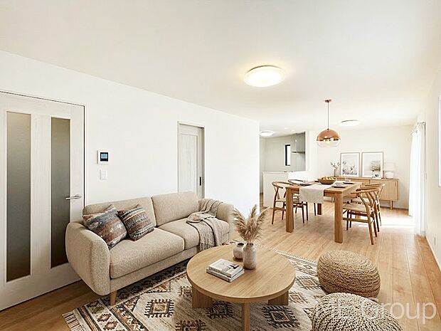 家族の和やかな会話が聞こえてきそう。開放感のあるリビングです。 ※家具はCGです