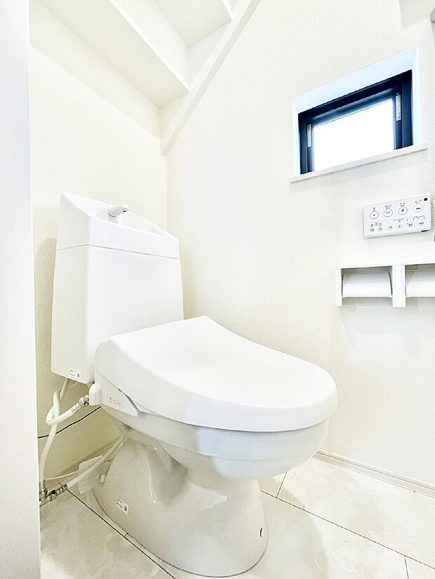 トイレは1階と2階それぞれに配置されていてとても便利です。