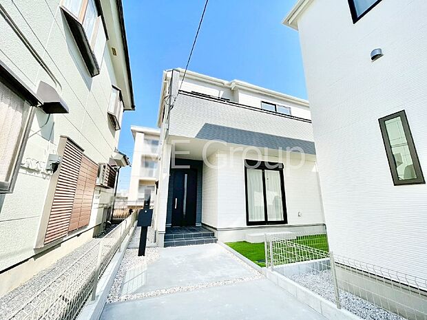 洗練された外観、上質な住空間が広がる室内は永く安心して過ごせる住居です。