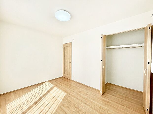 木の温もりがやさしいフローリングは安らぎをもたらす住空間