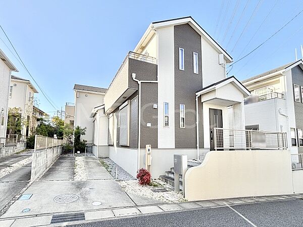 外観：311002226295