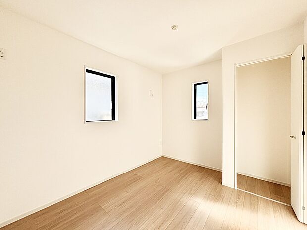 爽やかな日差しがお部屋全体を優しく包み込んでくれます