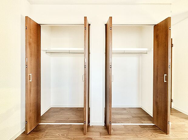 たっぷりの収納スペースで快適に暮らせそう 