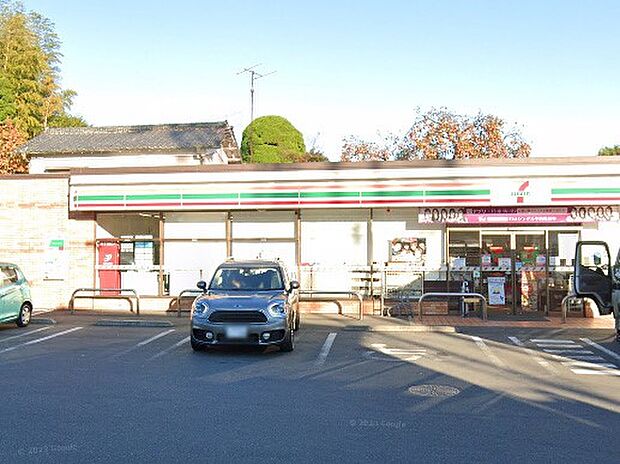 コンビニ 300m セブン-イレブン さいたま櫛引町1丁目南店