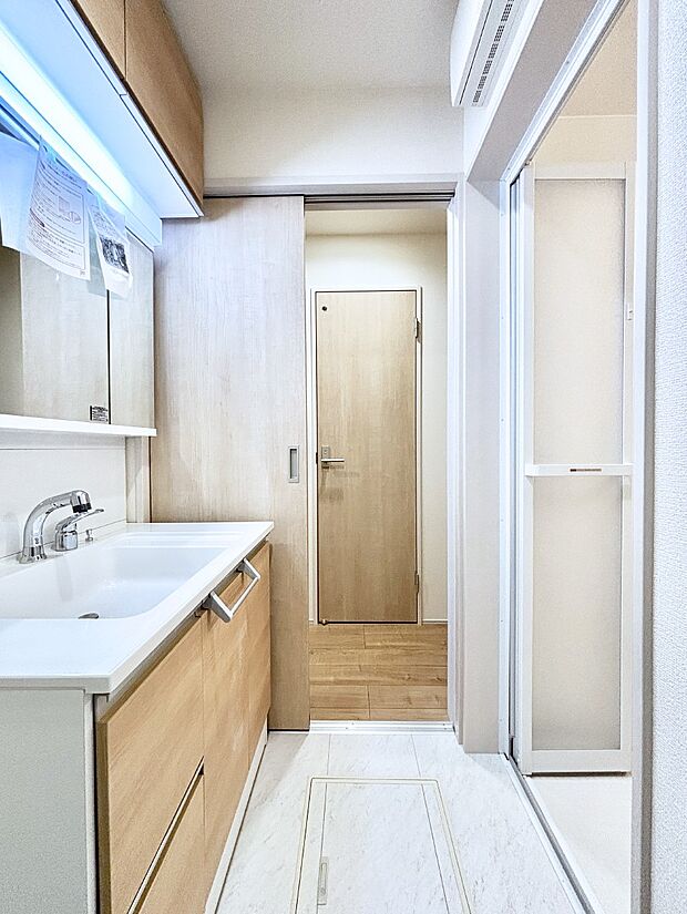 清潔感のあるランドリースペース