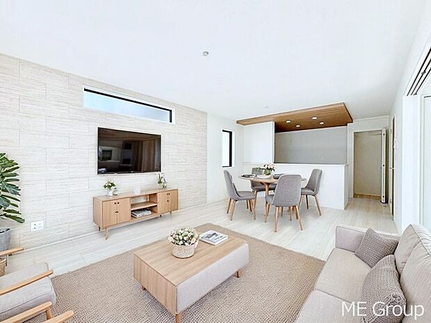 落ち着いた雰囲気のLDKは家族みんなの快適空間 ※家具はCGです