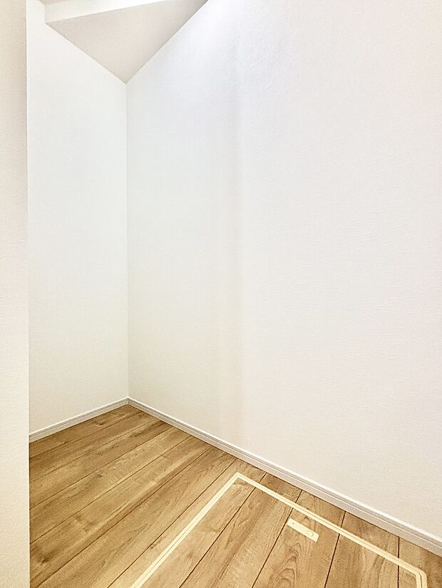 広々とゆとりのあるランドリースペース。  