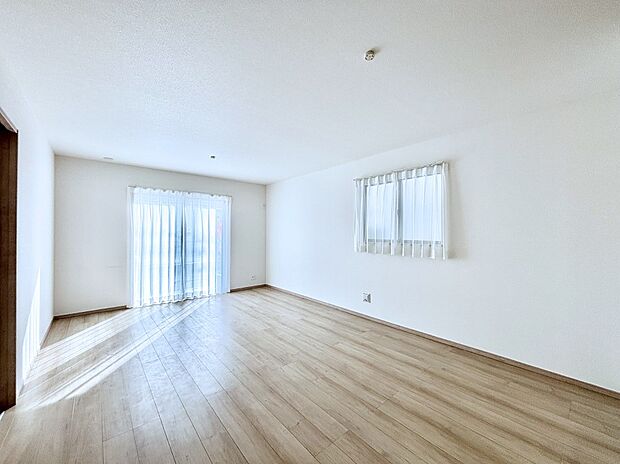 住む方の個性が引き出される、インテリアを考えるのが楽しみなリビングです!