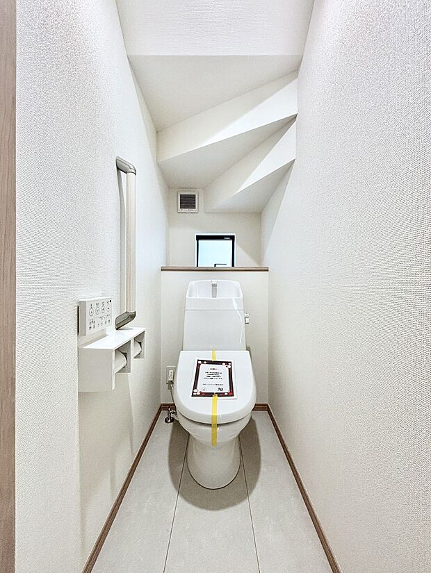 トイレは1階と2階それぞれに配置されていてとても便利です。 