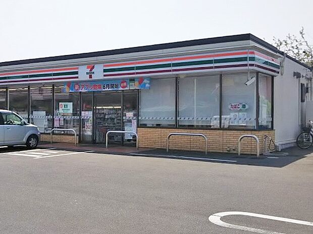 コンビニ 460m セブン-イレブン 上尾原市バイパス店