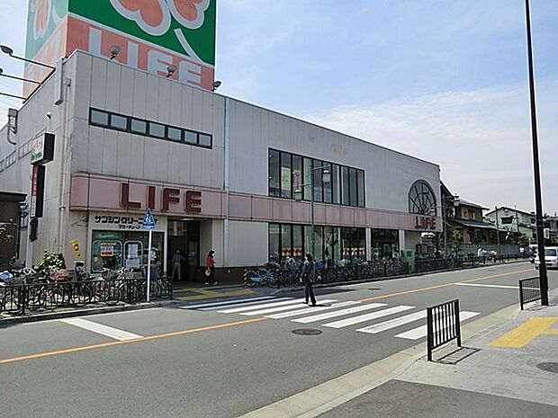 スーパー 1400m ライフ北越谷店