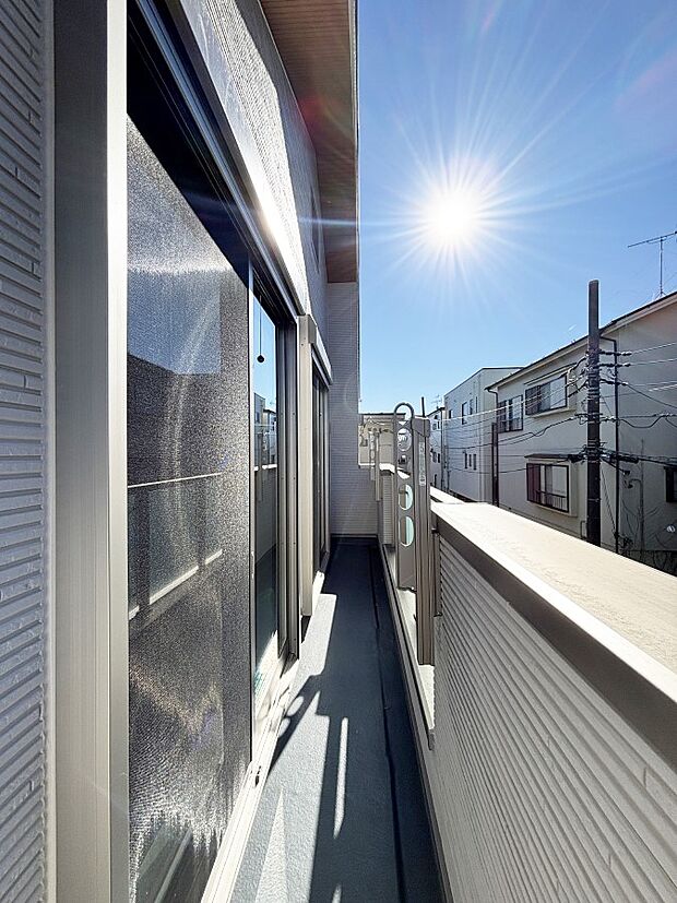 風通しの良いバルコニー