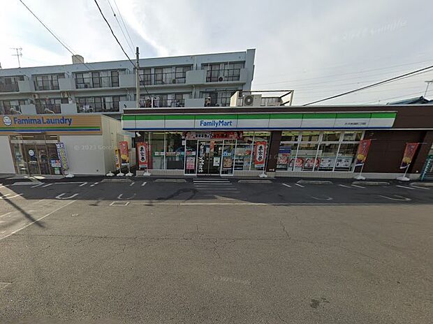 コンビニ 280m ファミリーマート さいたま日進町二丁目店