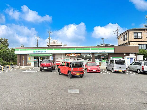 コンビニ 500m ファミリーマート 川口元郷店