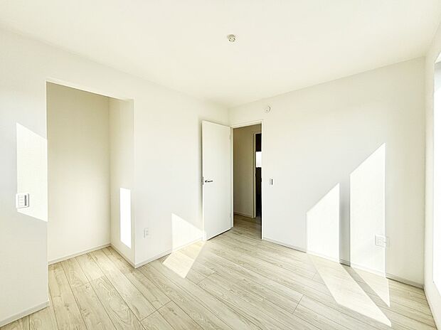 収納が充実しているので居住スペースを広々使えます