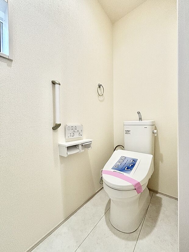 トイレは1階と2階それぞれに配置されていてとても便利です。 