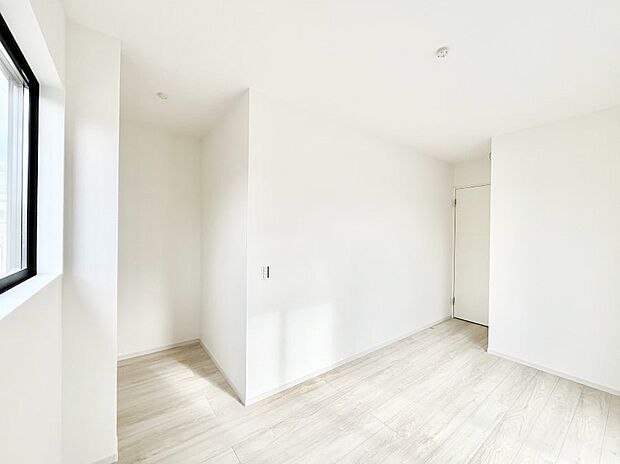 ナチュラルなフローリングはどんなインテリアにもマッチ。  