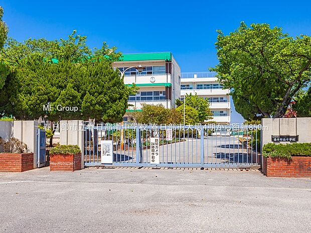 中学校 850m 春日部市立春日部南中学校