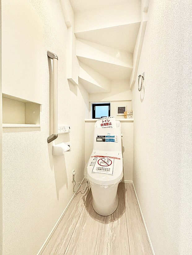 トイレは1階と2階それぞれに配置されていてとても便利です。