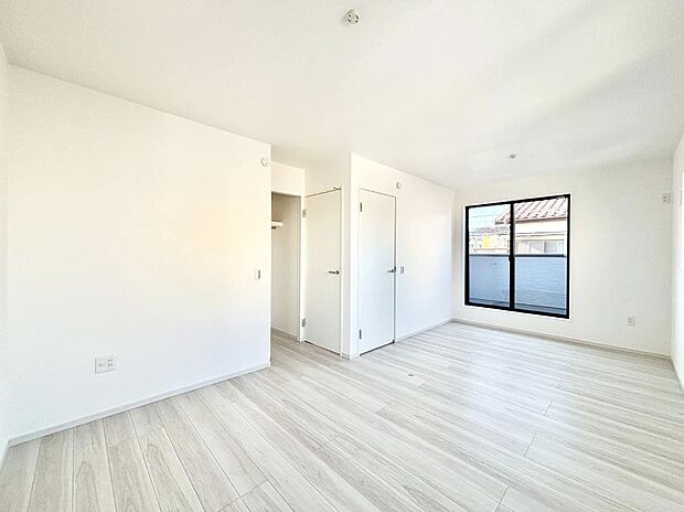 将来は2部屋にすることもできますね。お年頃になったら夢の個室にチェンジ！