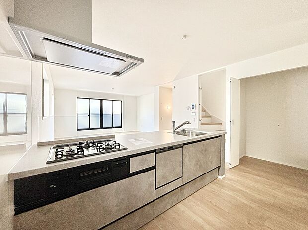 お料理を効率的に、楽しく！システムキッチン  