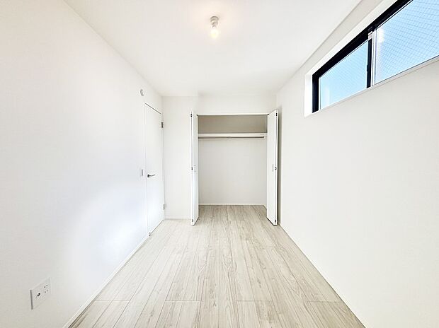 収納が充実しているので居住スペースを広々使えます