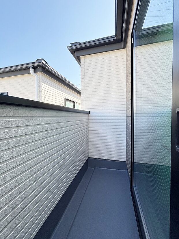 風通しの良いバルコニー