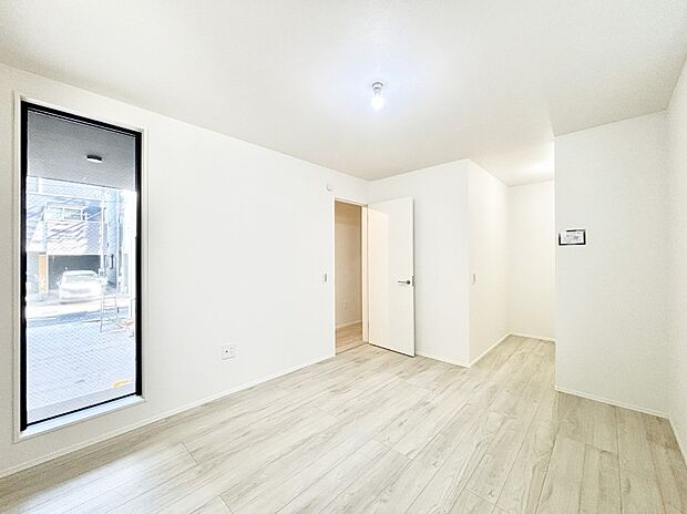 爽やかな日差しがお部屋全体を優しく包み込んでくれます