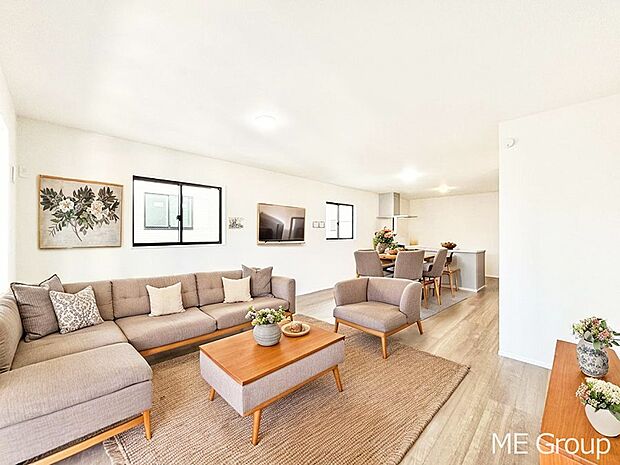 落ち着いた雰囲気のＬＤＫは家族みんなの快適空間※家具はCGです