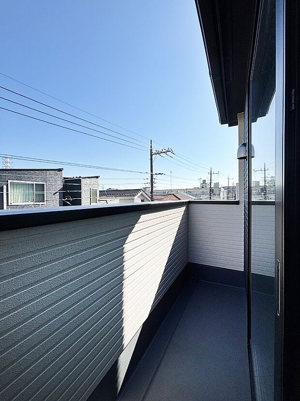 風通しの良いバルコニー