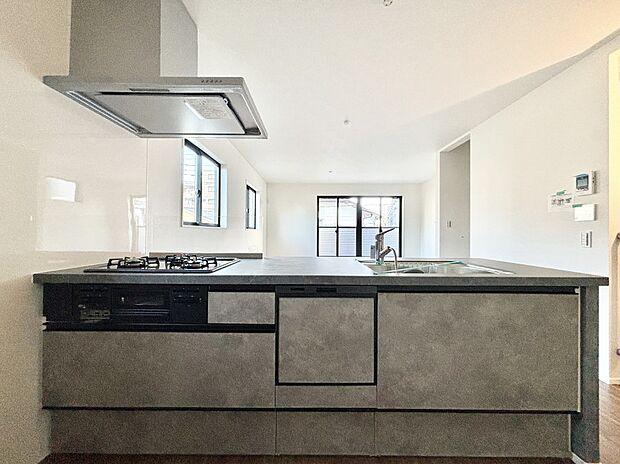 お料理を効率的に、楽しく!システムキッチン