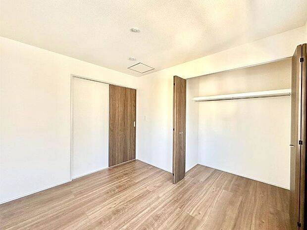 収納が充実しているので居住スペースを広々使えます