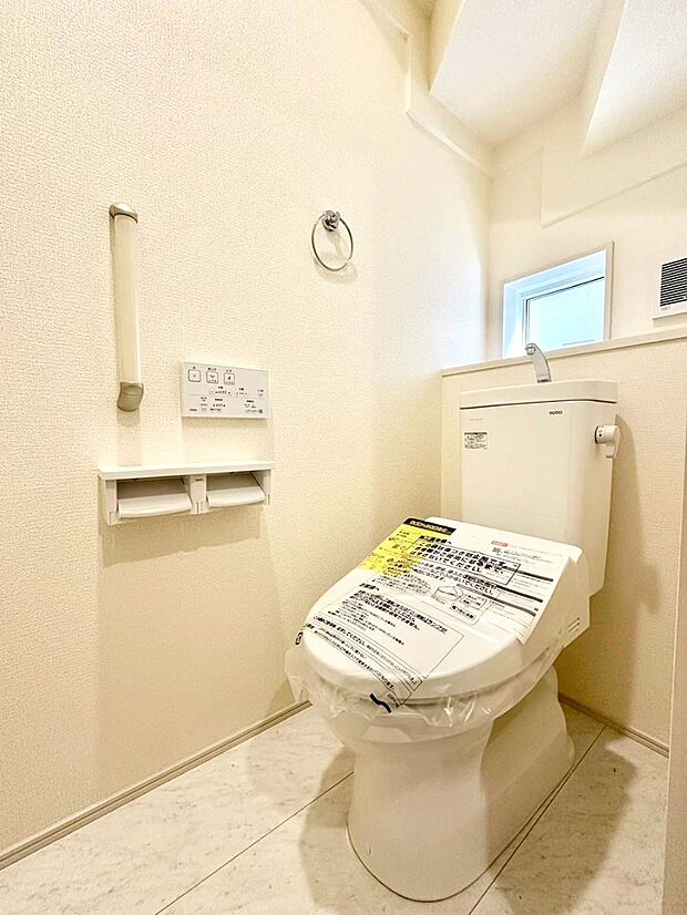 トイレは1階と2階それぞれに配置されていてとても便利です。