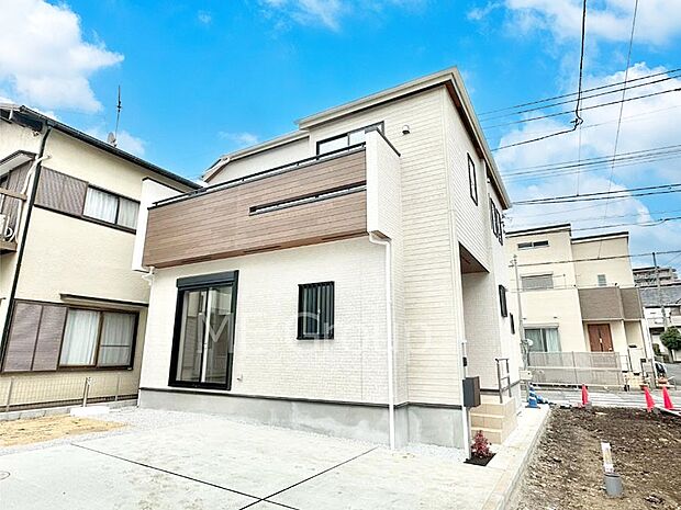 暮らしやすさと居心地の良さにこだわったシンプルで飽きのこないデザイン !