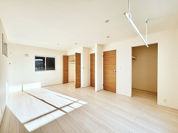 将来は2部屋にすることもできますね。お年頃になったら夢の個室にチェンジ！