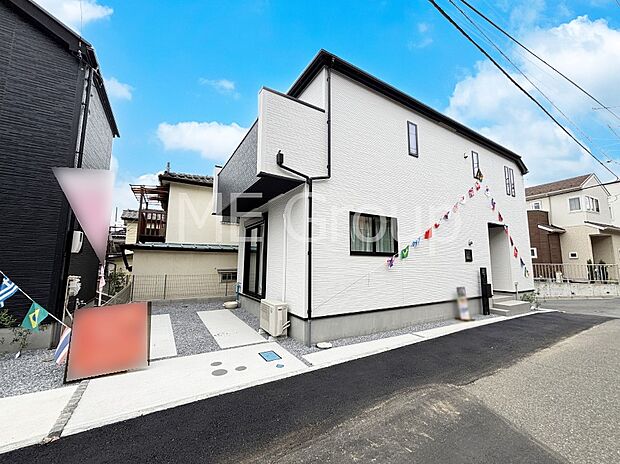 溢れる陽光でご家族の笑顔も輝く