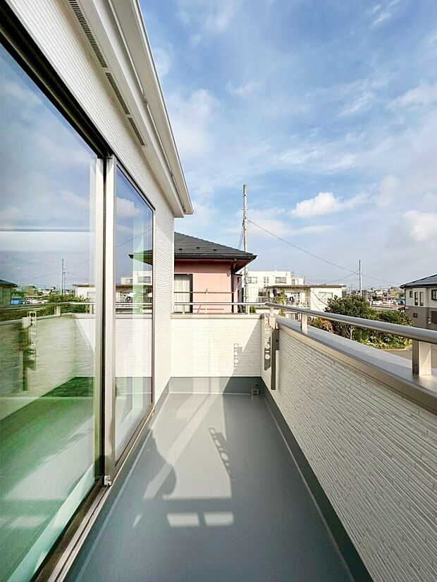 風通しの良いバルコニー