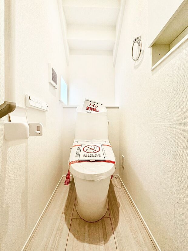 清潔感のある白を基調とした落ち着ける空間