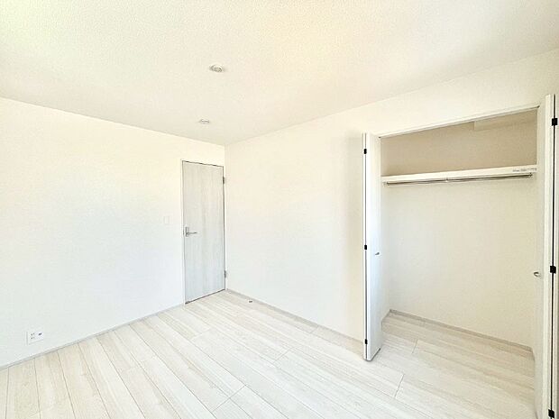 収納が充実しているので居住スペースを広々使えます