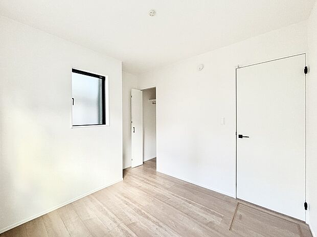 収納が充実しているので居住スペースを広々使えます