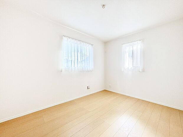 全居室2面採光&クローゼット付きです