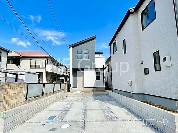 奥まった地形は、車道に面しておらず、静かでプライベート感を味わえる立地です。 