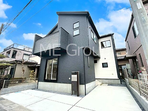 たっぷりの陽光と心地よい風が舞い込む住まい